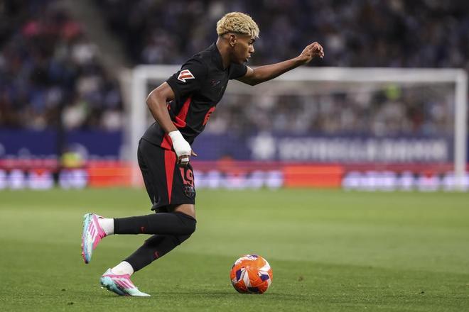 加斯佩里尼：罗马伤病问题有些复杂，迪巴拉需要保持状态连贯