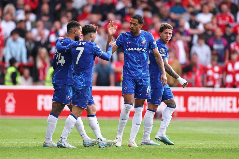 🚨🔵 官方消息：切尔西确认任命利亚姆·罗森尼尔为新任主教练，合同有效期至2032年6月。 这位新帅签下了一份为期六年半的合约。 来源：转会专家罗马诺