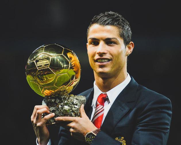 短道速滑世锦赛北京开赛 中国队多项晋级2025-03-15.